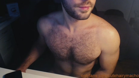 cutehairymacho  08-01-2022